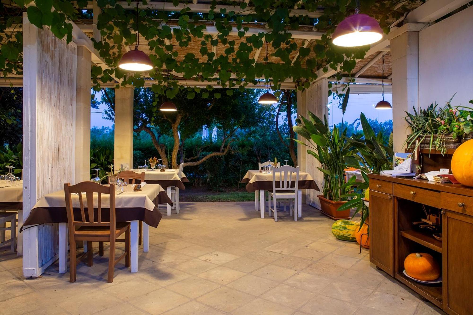 Masseria L'Uliveto Agri Resort Otranto Bagian luar foto